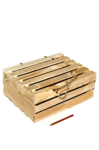Коробка деревянная 305 прямоуг. с крышкой и шнуром
