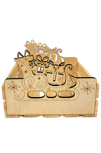 Подарочные Коробка деревянная 125/X708-93 лоток прямоуг. с резными ручками- нов.год сани с подарками / ПОД ЗАКАЗ от производителя