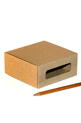 Коробка микрогофра 017/002-93 прямоуг. с боковыми окошками
